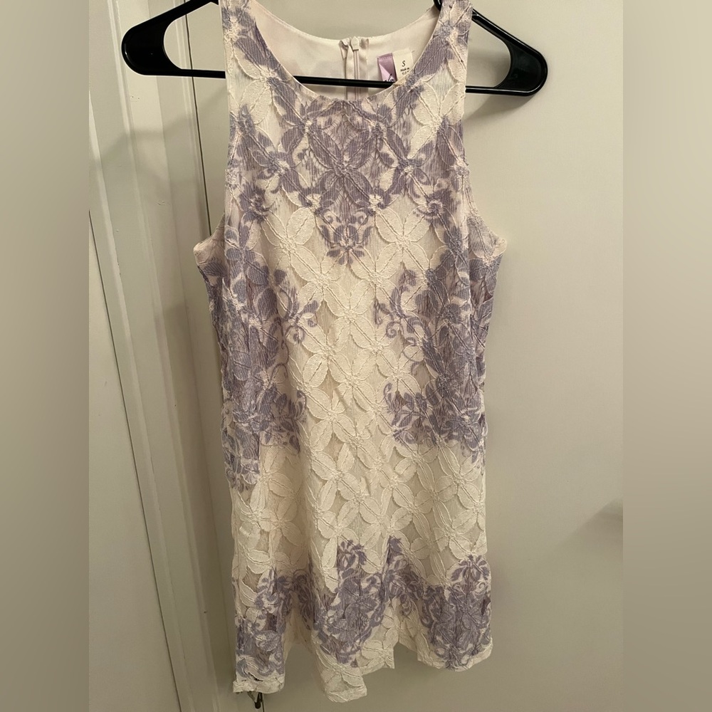 Alya small cream and lilac dress